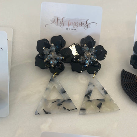 Black statement triangle earrings