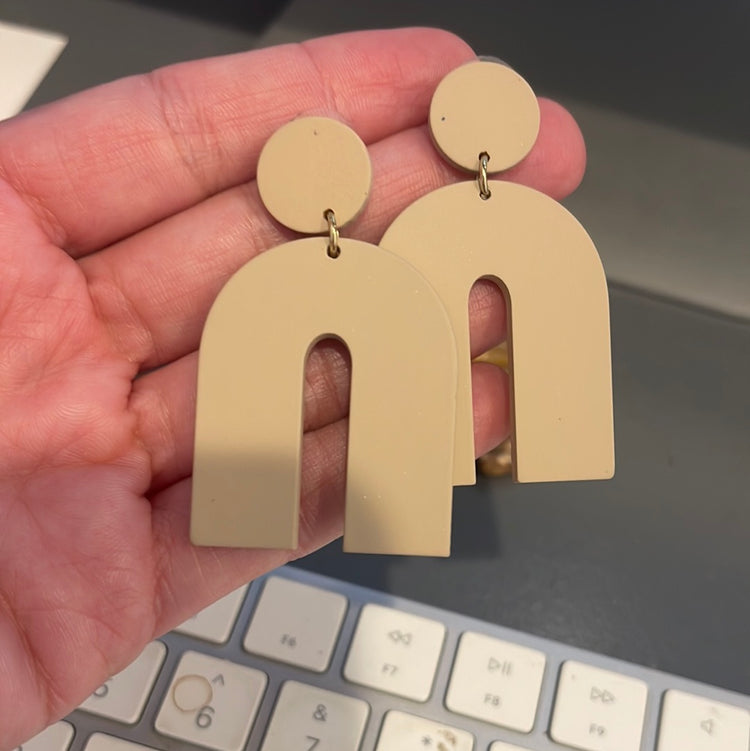 Tan arch earrings